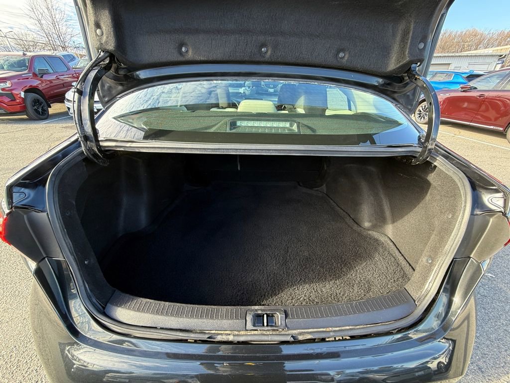 Used 2024 Toyota Corolla LE image 24