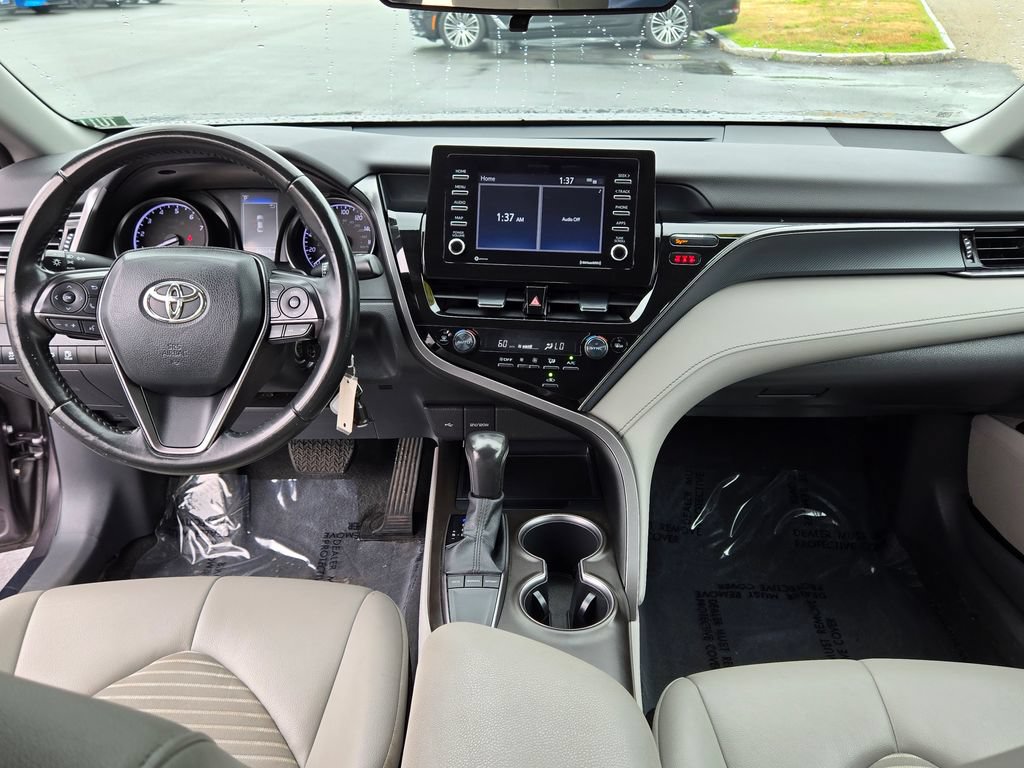 Used 2023 Toyota Camry SE FWD image 29