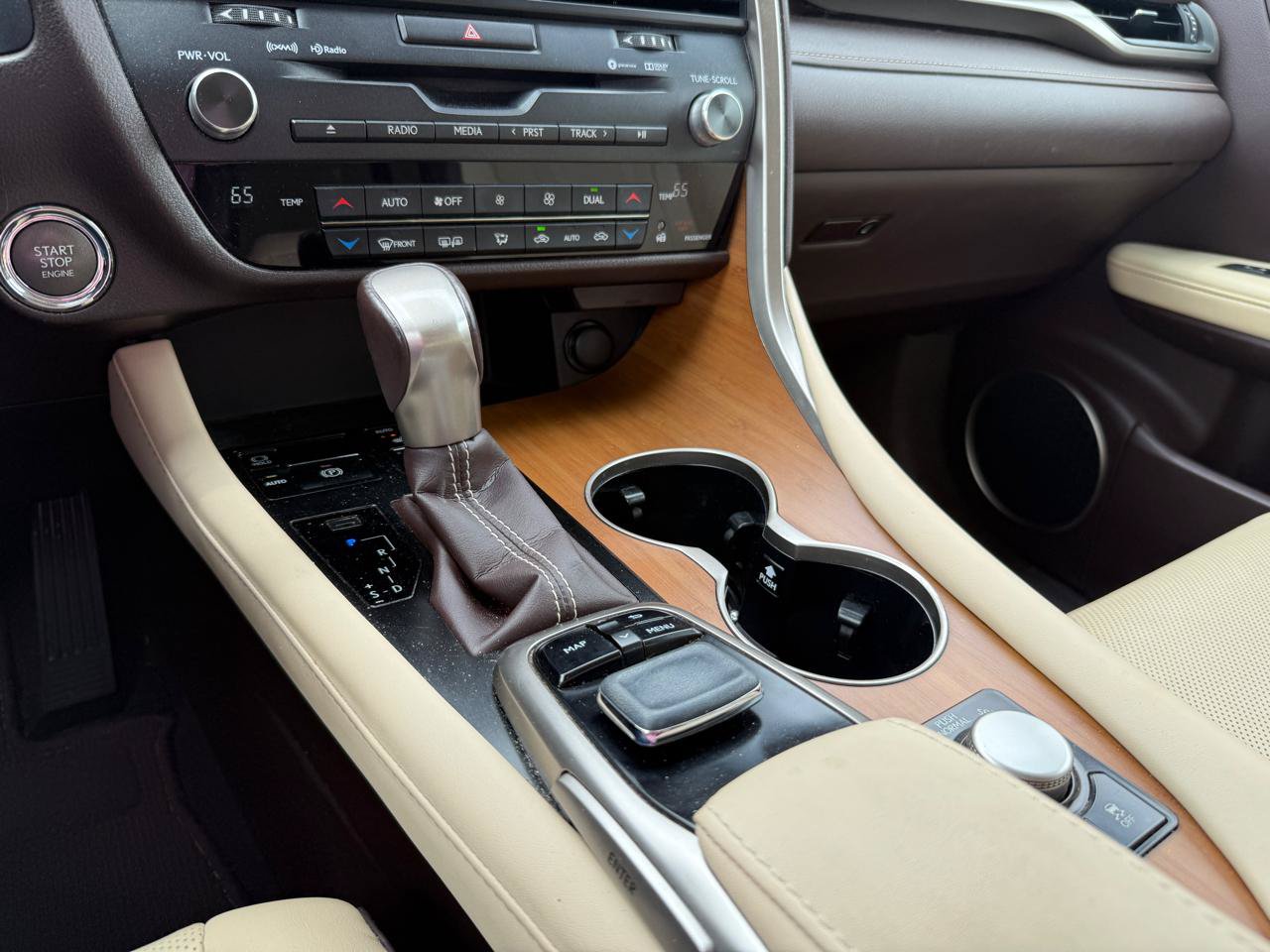Used 2019 Lexus RX 350 FWD w/ Navigation Package image 34