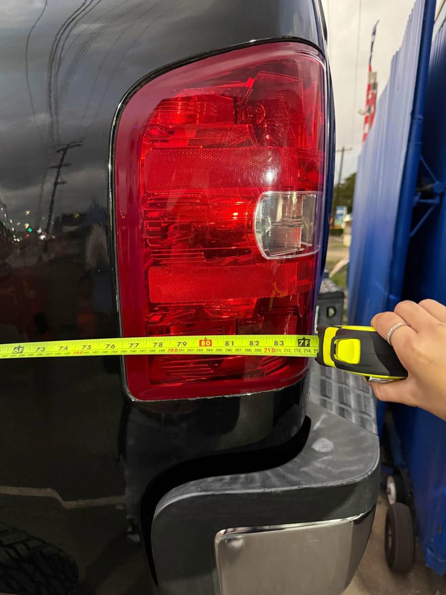 Used 2014 Chevrolet Silverado 2500 LT w/ Custom Sport Truck Package image 32