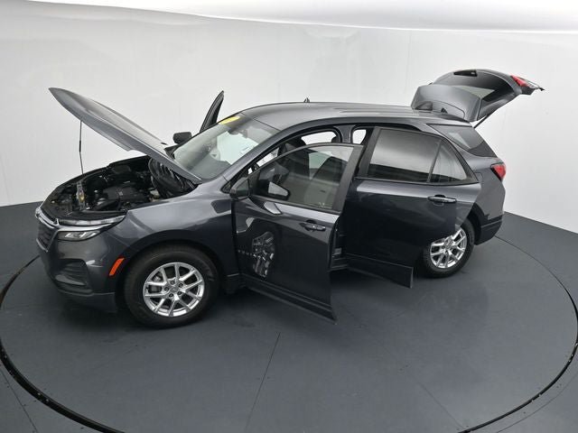 Used 2022 Chevrolet Equinox LS w/ LS Convenience Package FWD image 45