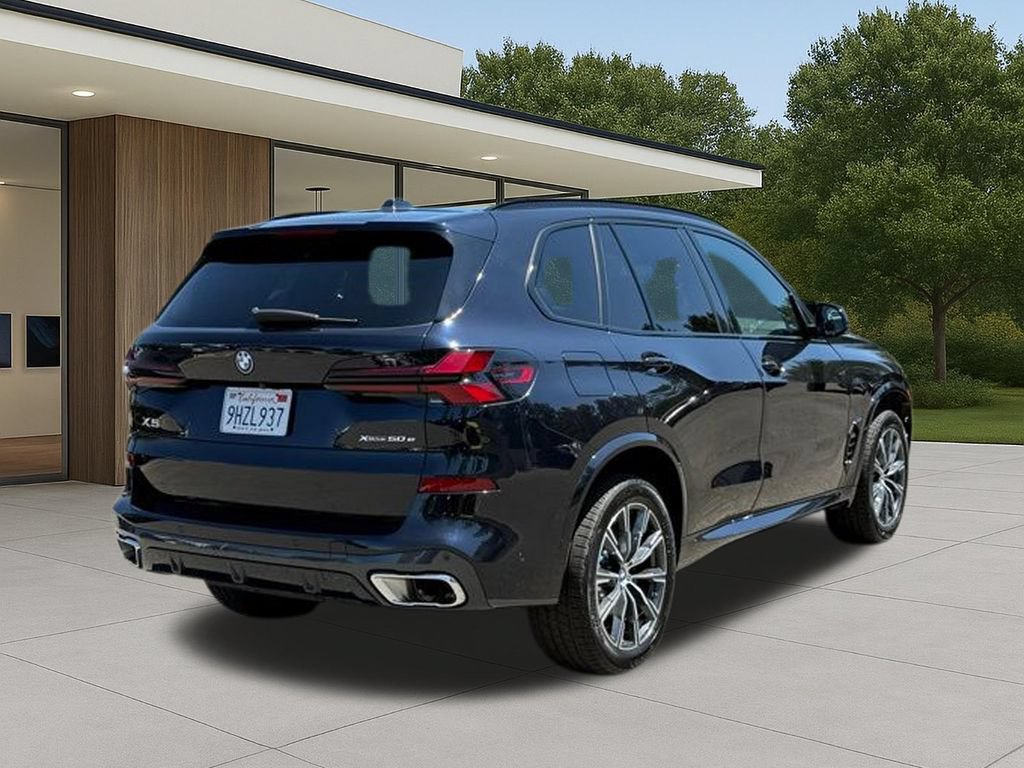Certified 2024 BMW X5 xDrive50e w/ M Sport Package AWD/4WD image 8