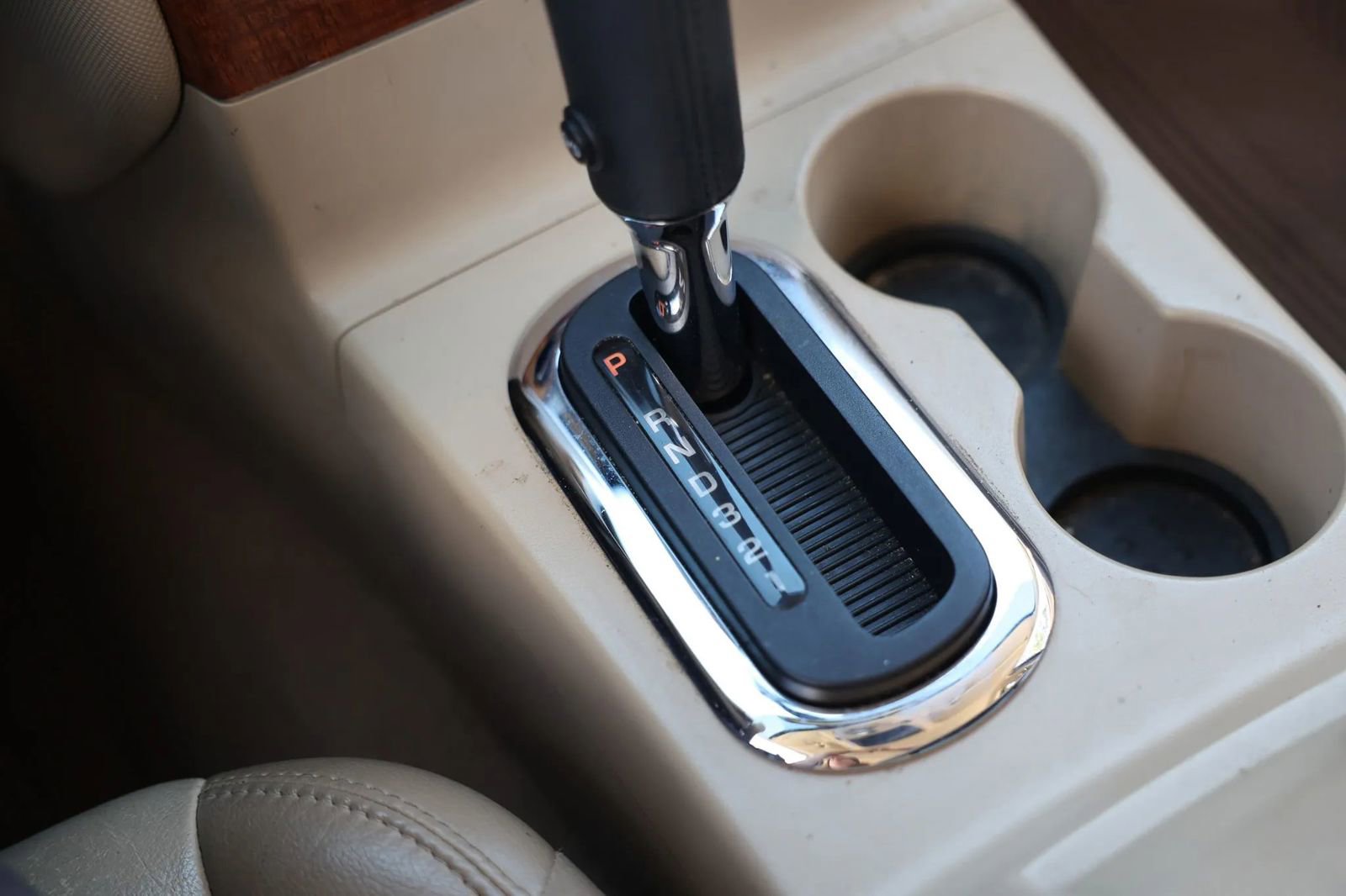 Used 2006 Ford Explorer Eddie Bauer AWD/4WD image 35