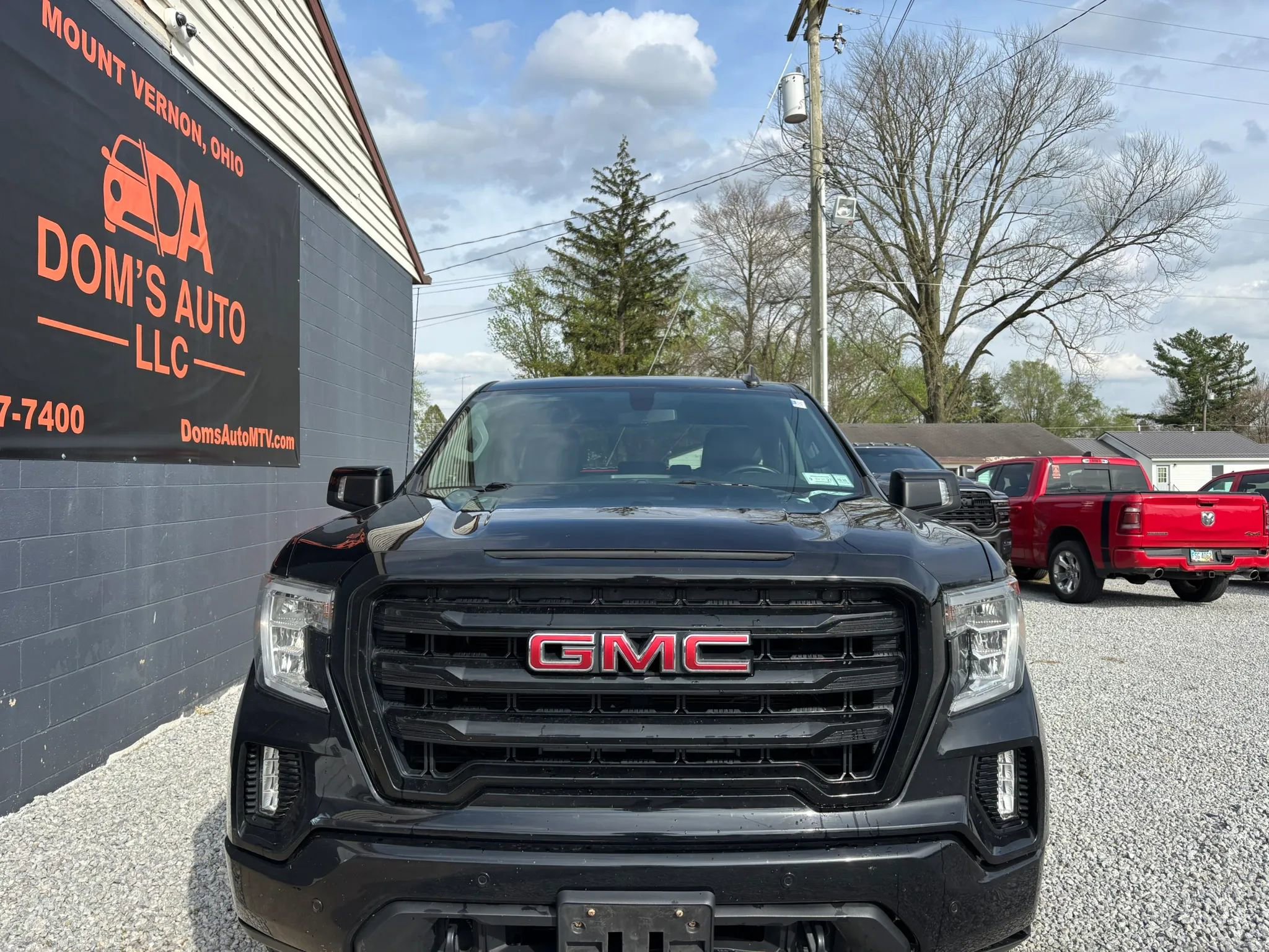 Used 2020 GMC Sierra 1500 Elevation w/ Elevation Value Package AWD/4WD image 10