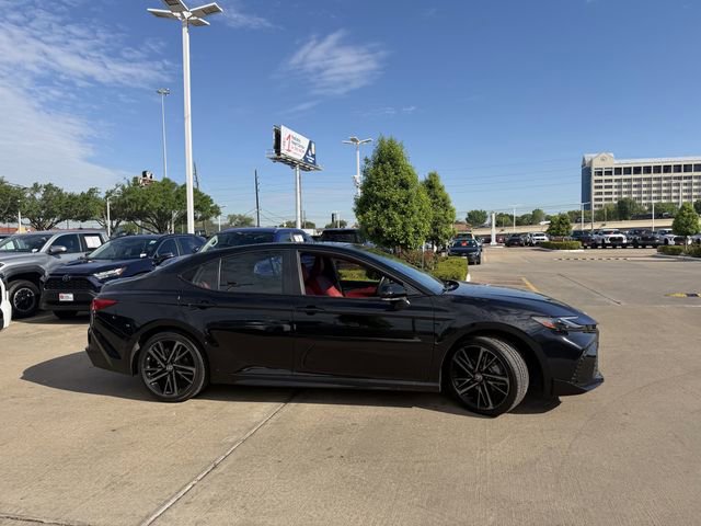 Used 2025 Toyota Camry XSE image 4