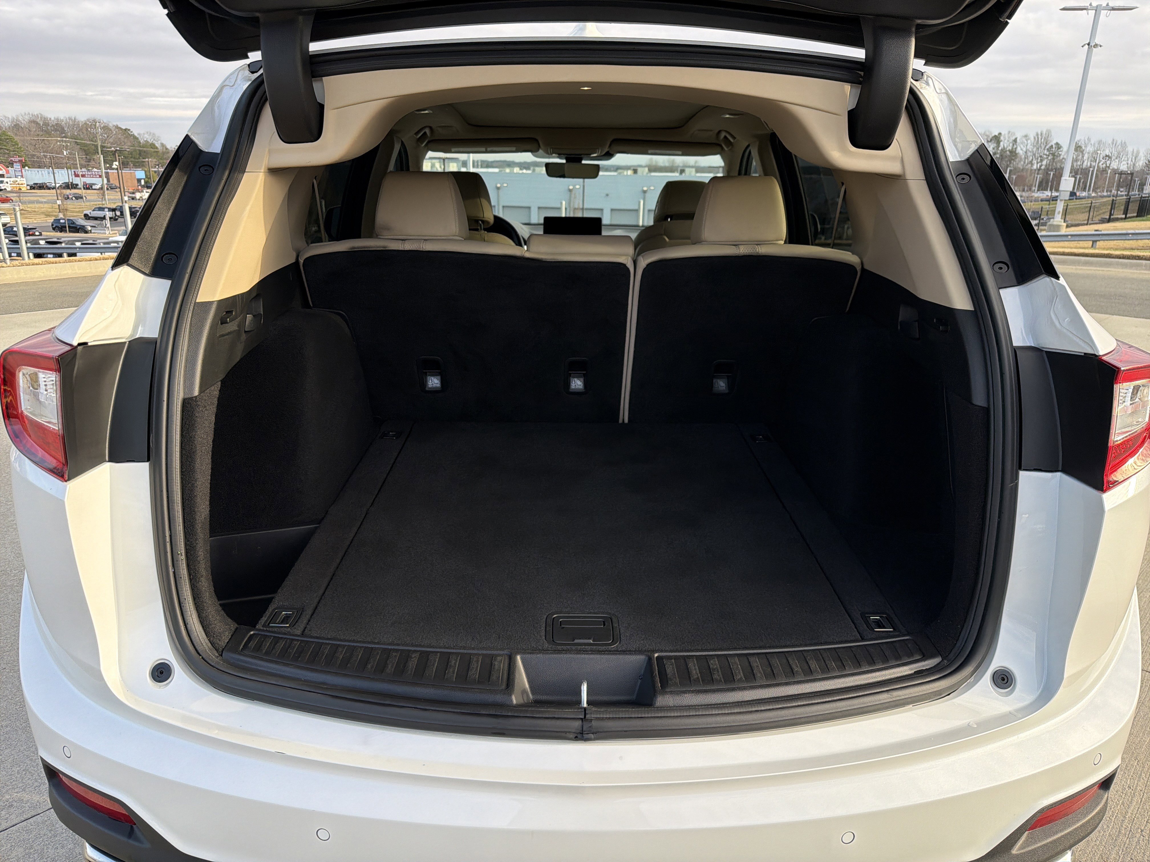 Certified 2023 Acura RDX FWD w/ Technology Package image 32