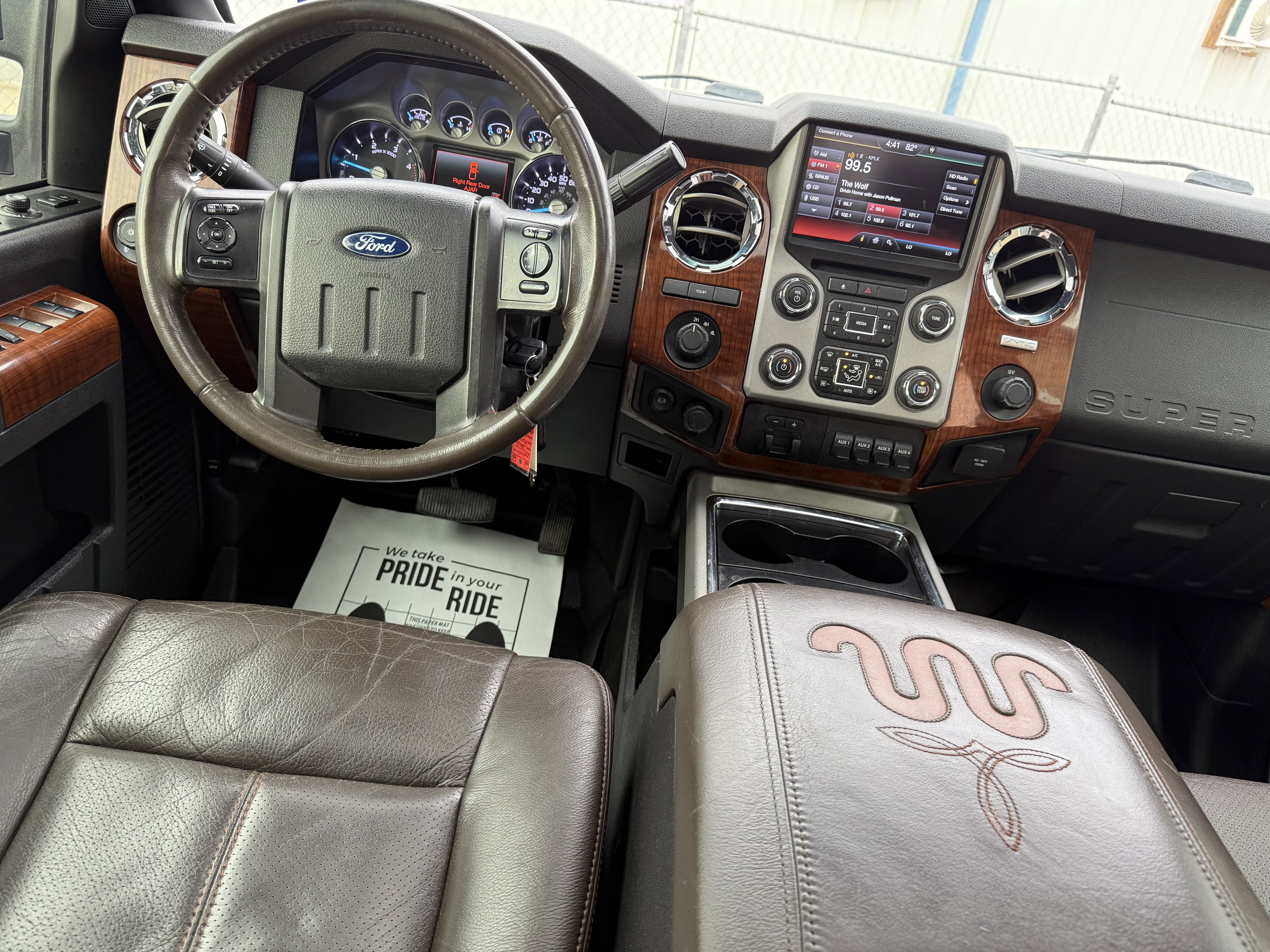 Used 2016 Ford F350 King Ranch w/ King Ranch w/Chrome Package image 34