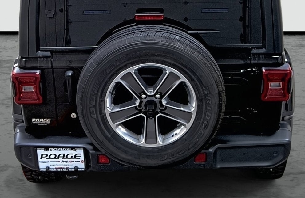 Used 2019 Jeep Wrangler Unlimited Sahara w/ Safety Group AWD/4WD image 11