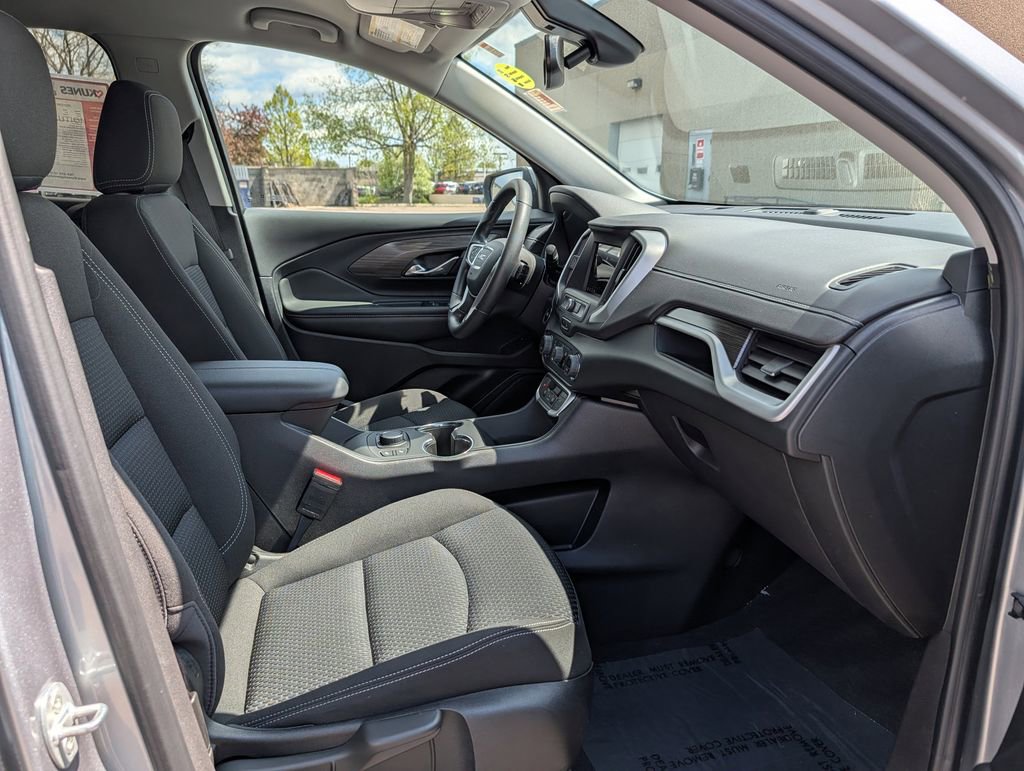 Used 2023 GMC Terrain SLE w/ Driver Convenience Package AWD/4WD image 18