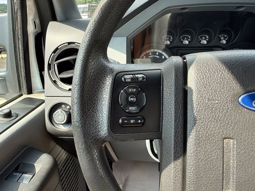 Used 2015 Ford F250 XL w/ Power Equipment Group AWD/4WD image 30