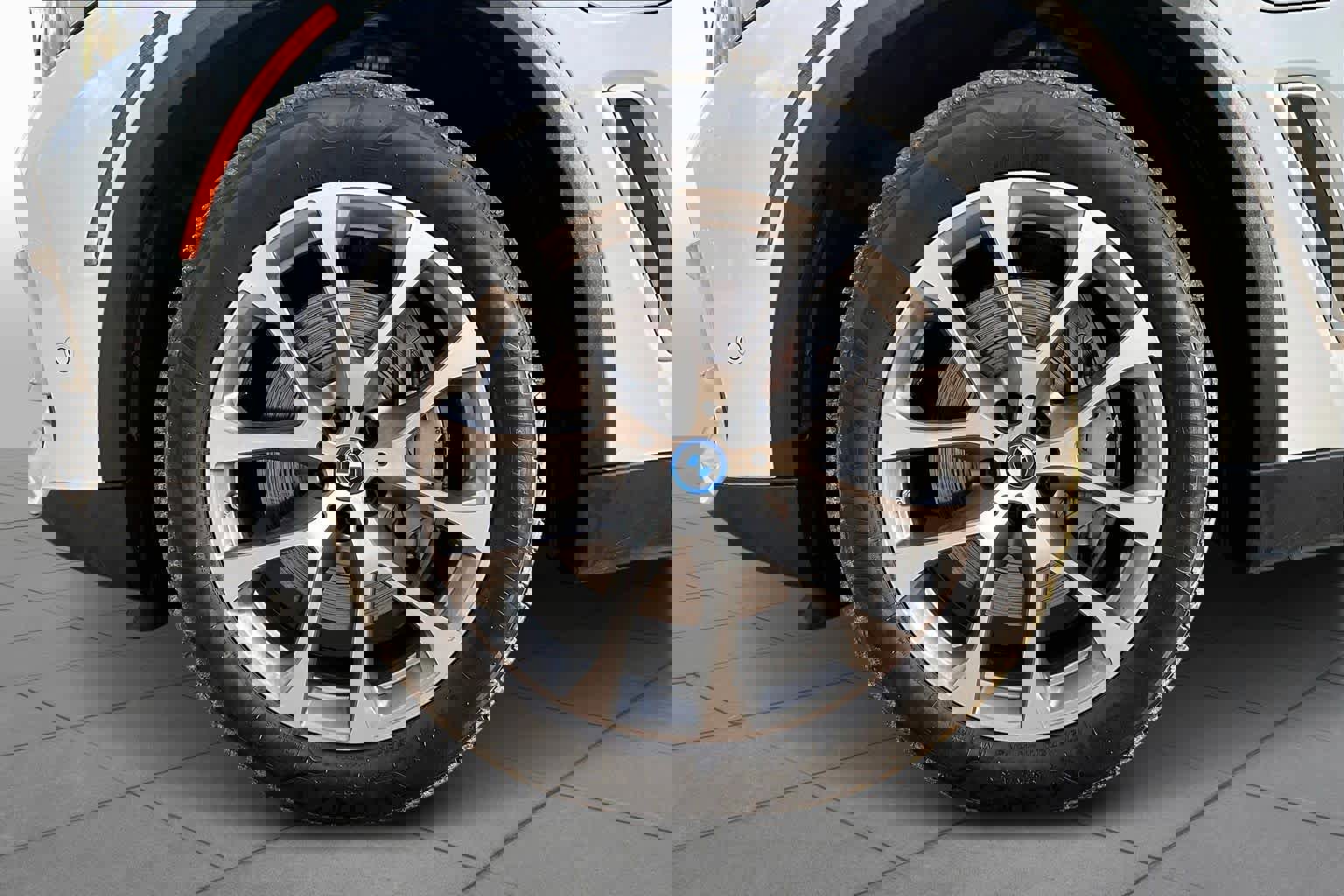 Certified 2023 BMW X5 xDrive45e w/ Climate Comfort Package image 10