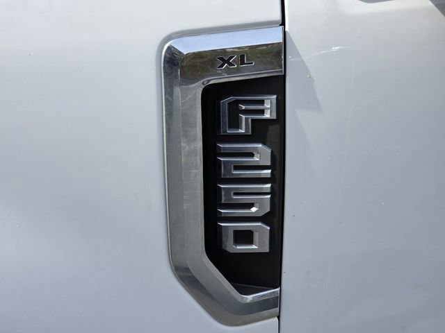 Used 2022 Ford F250 XL w/ Power Equipment Group image 14