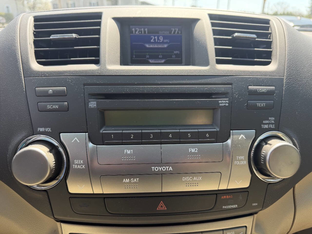 Used 2010 Toyota Highlander SE image 33