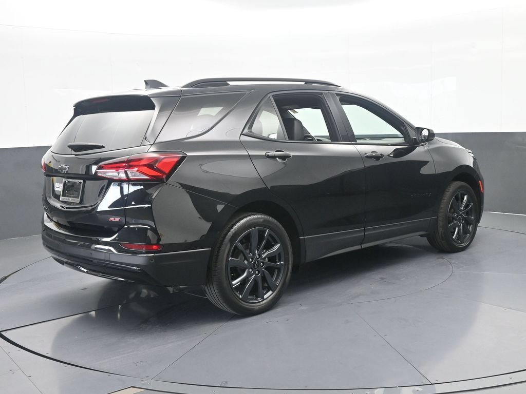 Used 2023 Chevrolet Equinox RS FWD image 6