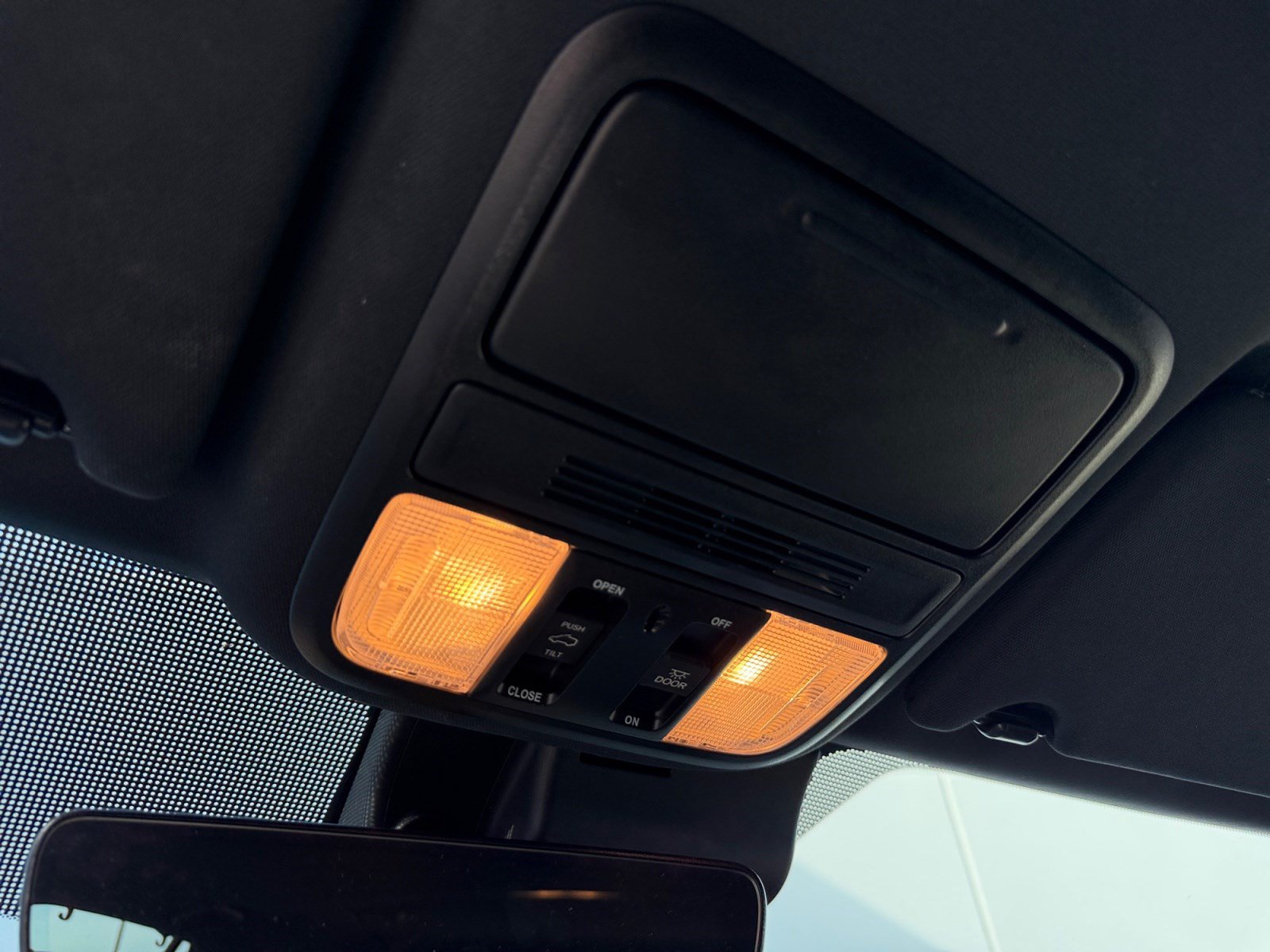 Used 2023 Honda Passport TrailSport image 29