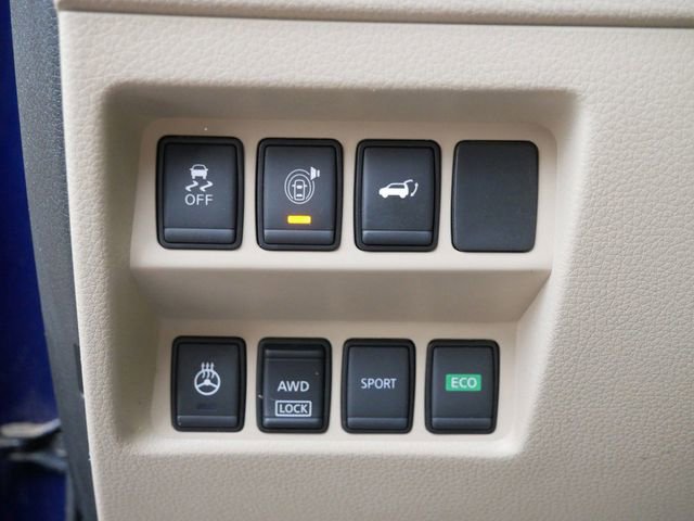 Used 2017 Nissan Rogue SL w/ SL Premium Package image 17