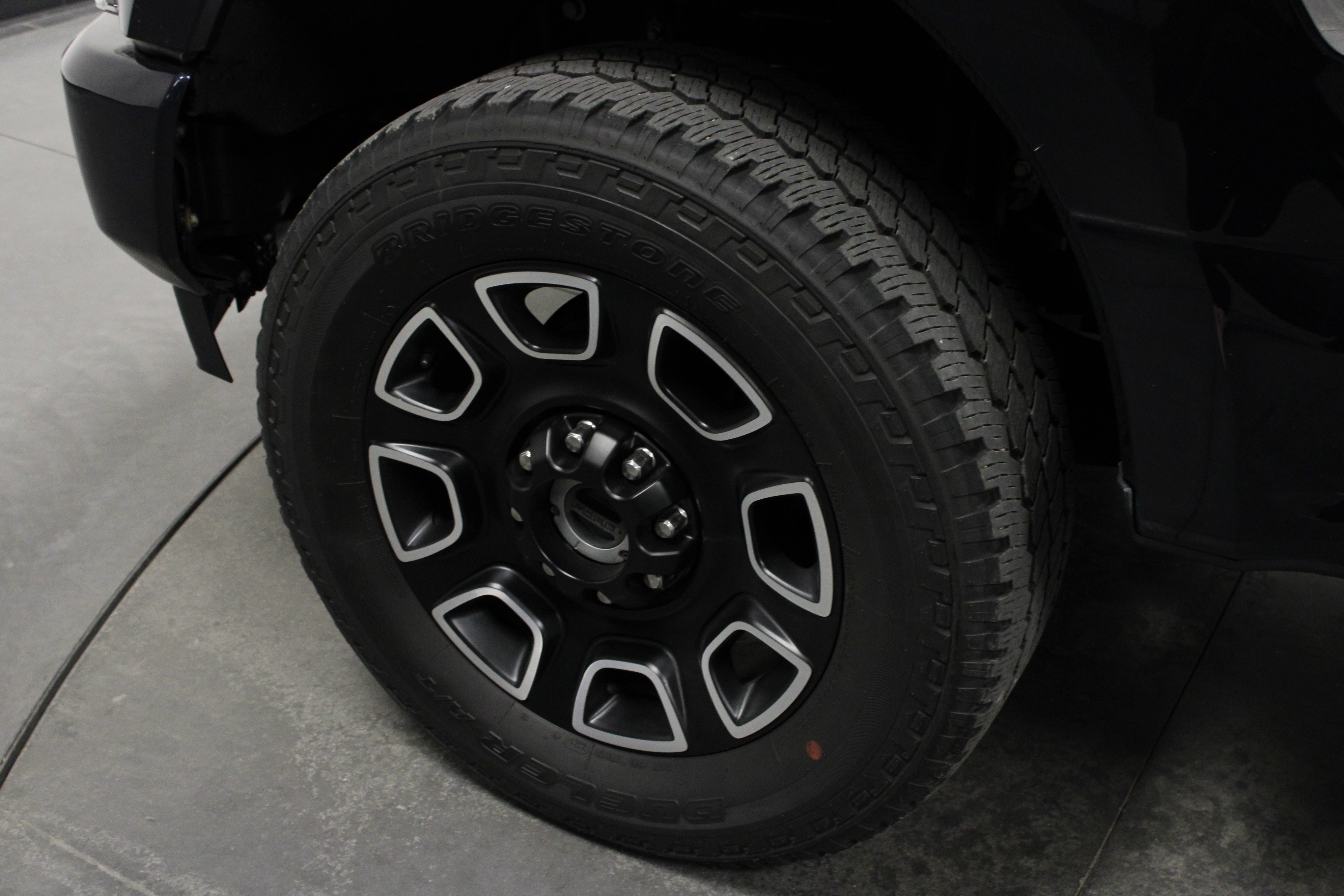 Used 2022 Ford F350 Platinum image 10