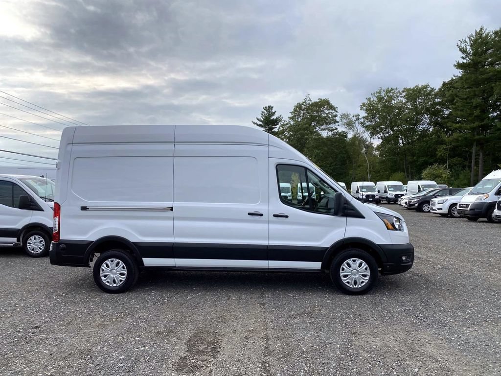 Used 2023 Ford E-Transit 148 High Roof w/ Load Area Protection Package RWD image 2