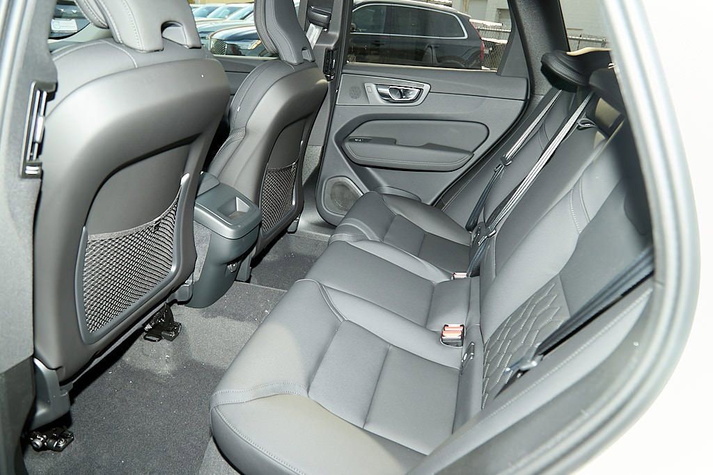 New 2026 Volvo XC60 B5 Core image 20