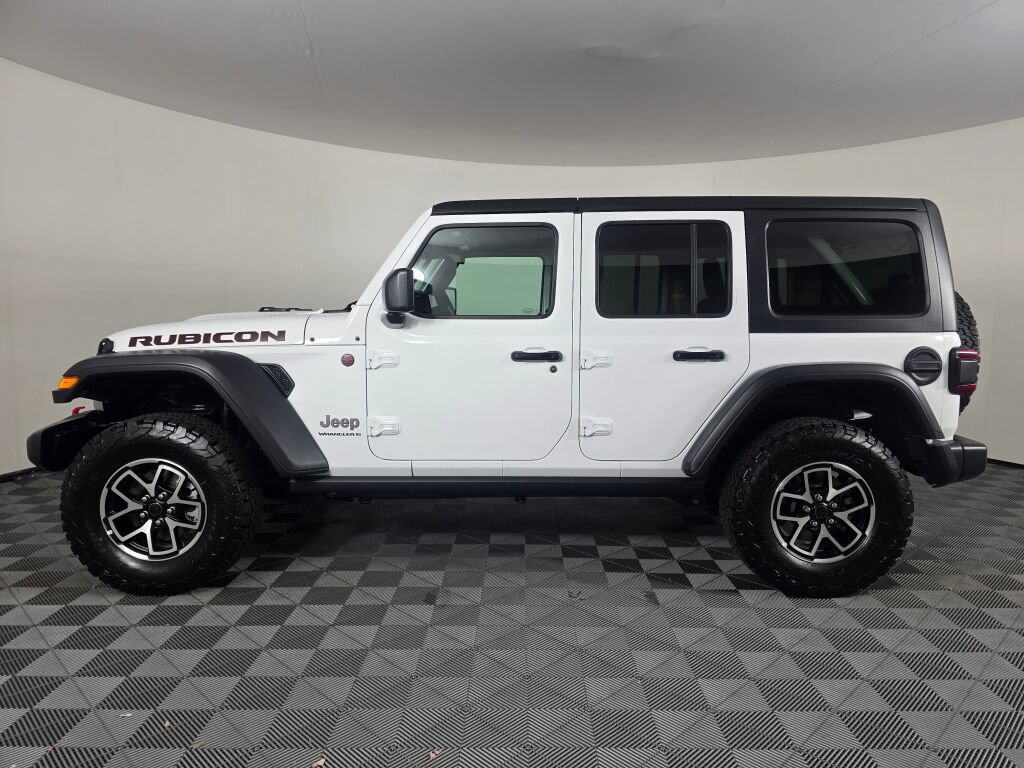 Used 2026 Jeep Wrangler Unlimited Rubicon AWD/4WD image 6