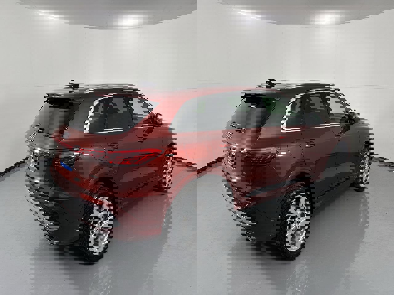 Used 2025 Audi Q5 Premium Plus w/ Premium Plus image 7