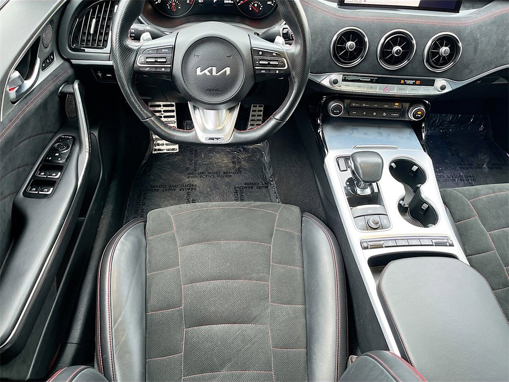 Used 2023 Kia Stinger GT2 image 23