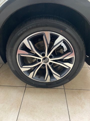 Used 2018 INFINITI QX30 Premium w/ Navigation Package AWD/4WD image 31
