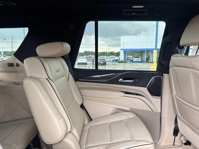 Used 2021 Cadillac Escalade Premium Luxury RWD image 18