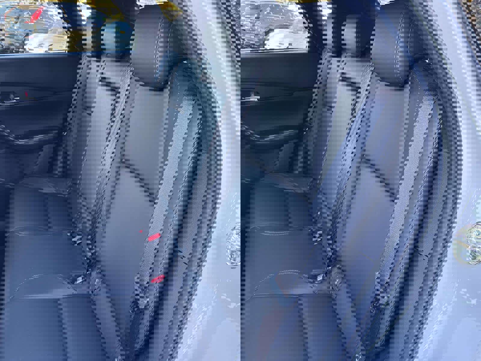 Certified 2025 MAZDA CX-30 AWD 2.5 S w/ Preferred Package image 14