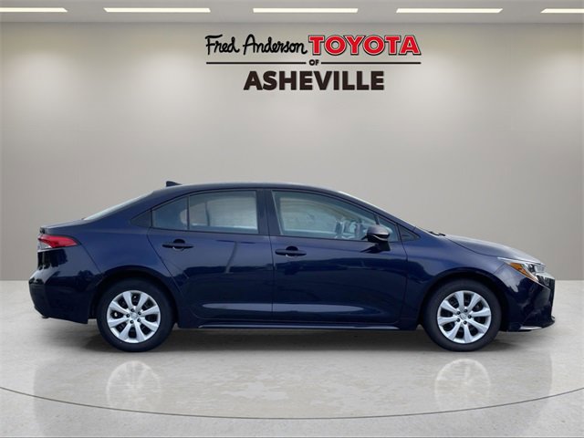 Used 2024 Toyota Corolla LE image 6