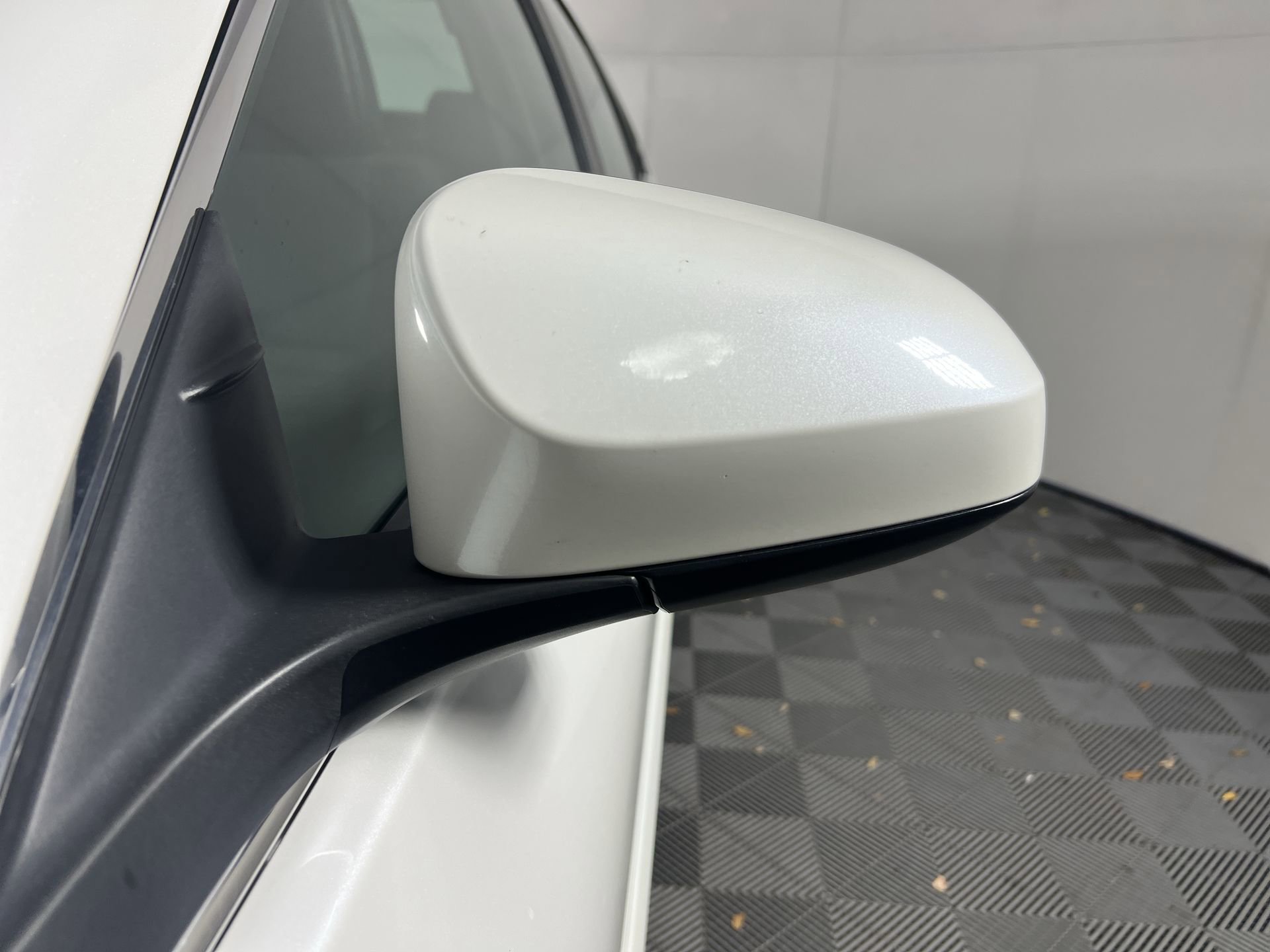 Used 2016 Toyota Camry SE FWD image 12