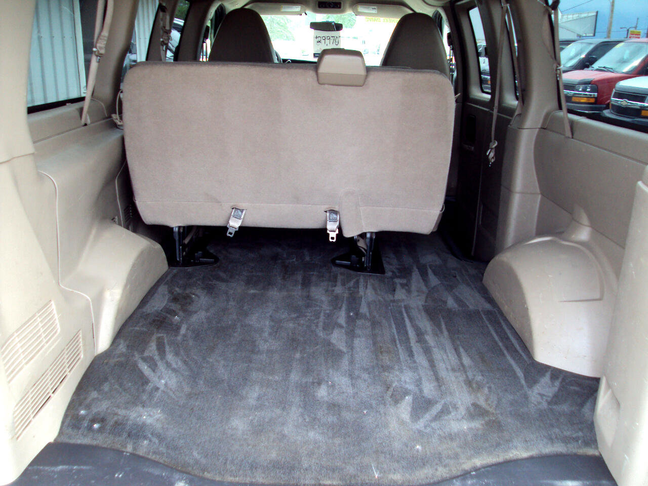 Used 2011 Chevrolet Express 1500 LT w/ LT Preferred Equipment Group image 10