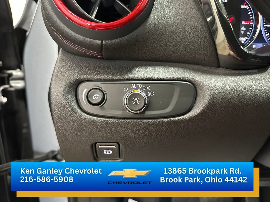 Certified 2024 Chevrolet Blazer RS w/ Enhanced Convenience Package FWD image 10