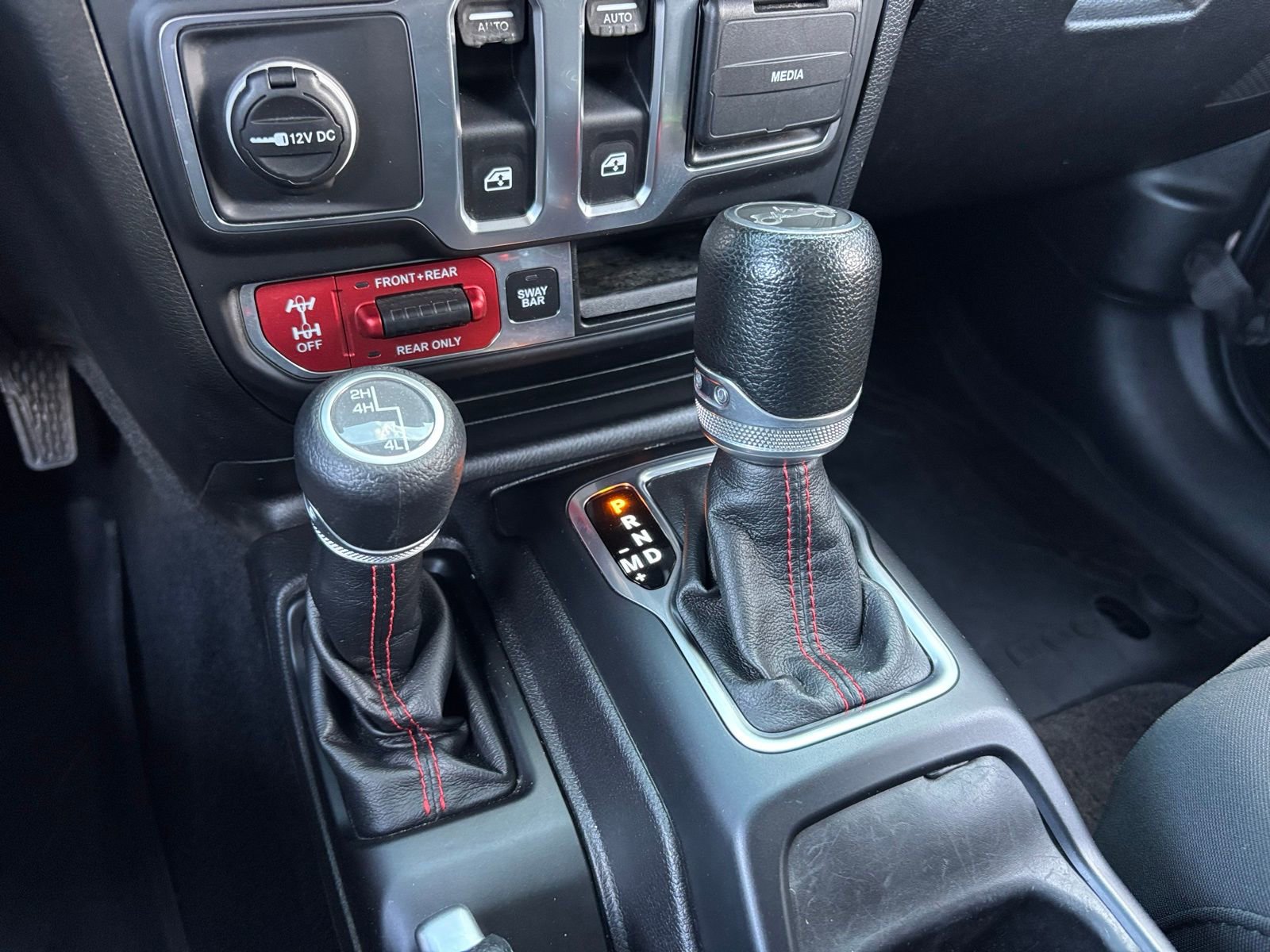 Used 2018 Jeep Wrangler Rubicon image 25