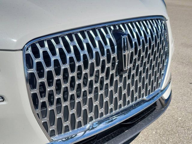 Certified 2023 Lincoln Corsair FWD image 7
