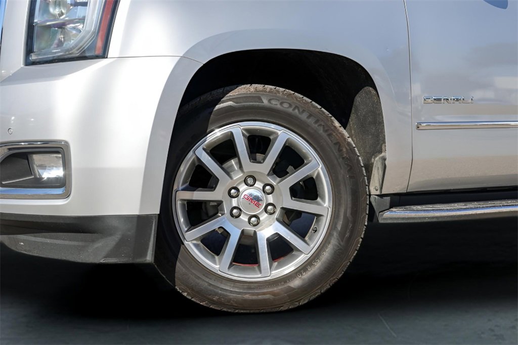 Used 2020 GMC Yukon Denali w/ Open Road Package image 4