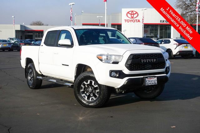Certified 2019 Toyota Tacoma SR5 image 2