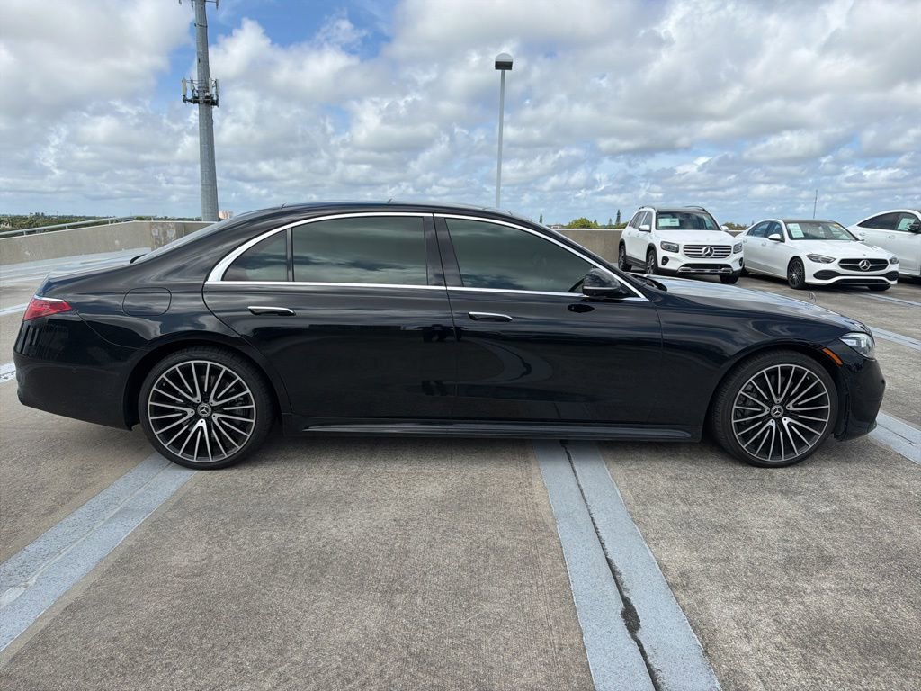 Certified 2022 Mercedes-Benz S 580 4MATIC Sedan image 4