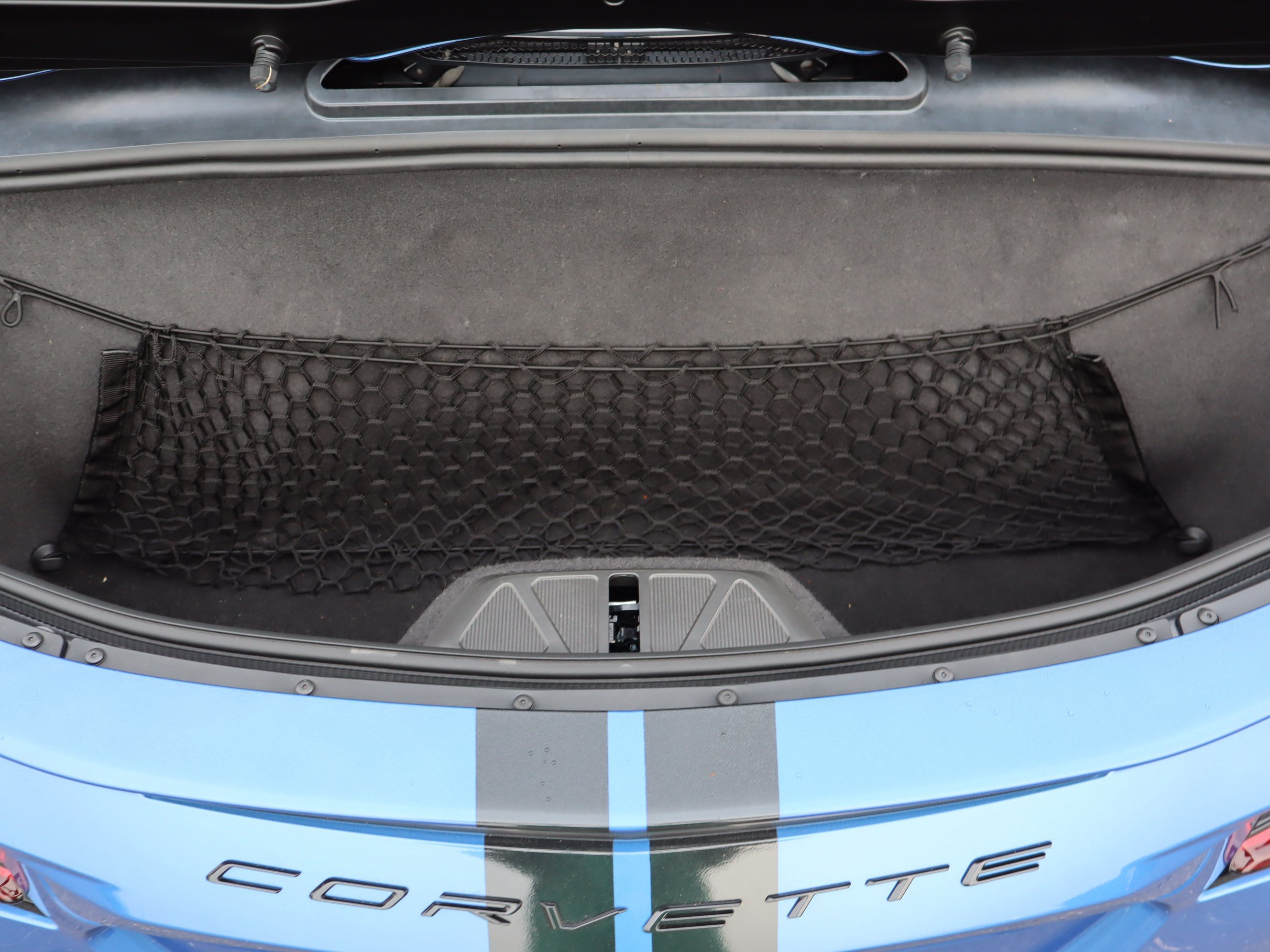 Used 2023 Chevrolet Corvette Stingray Preferred Conv w/ Stealth Interior Trim Package RWD image 30