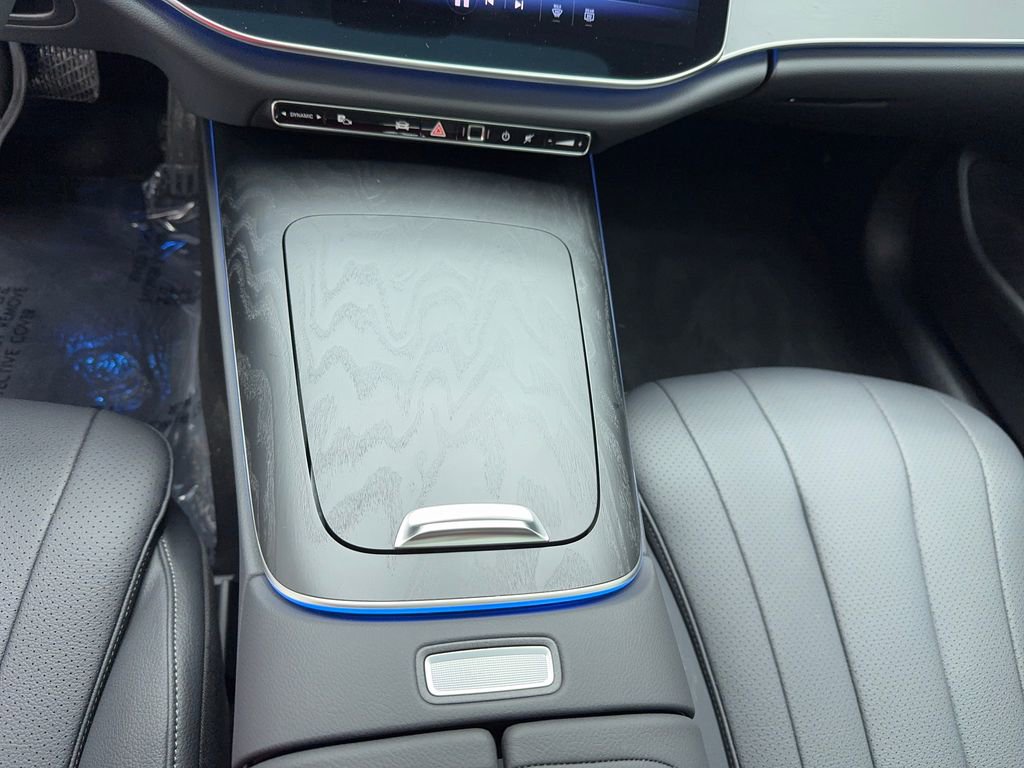 Used 2026 Mercedes-Benz E 350 Sedan image 33