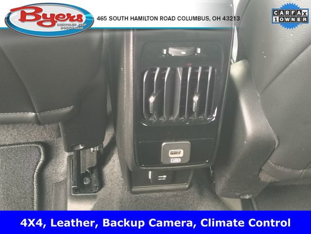 Used 2025 Jeep Compass Limited image 32