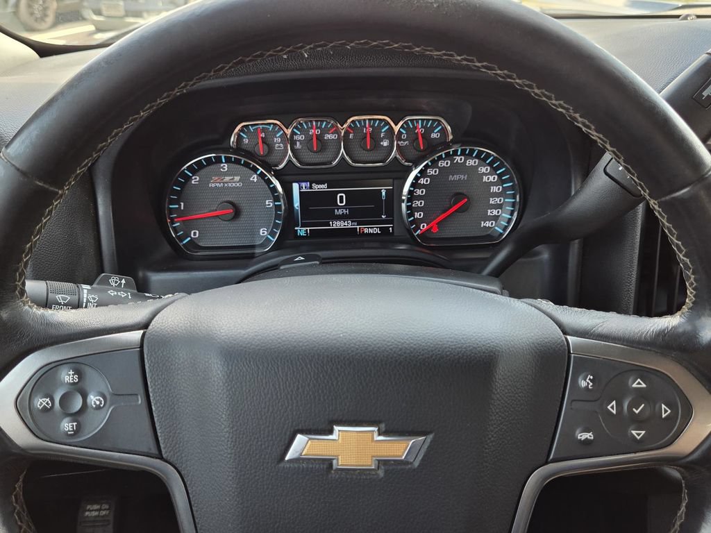 Used 2019 Chevrolet Silverado 2500 LT w/ Texas Edition AWD/4WD image 17