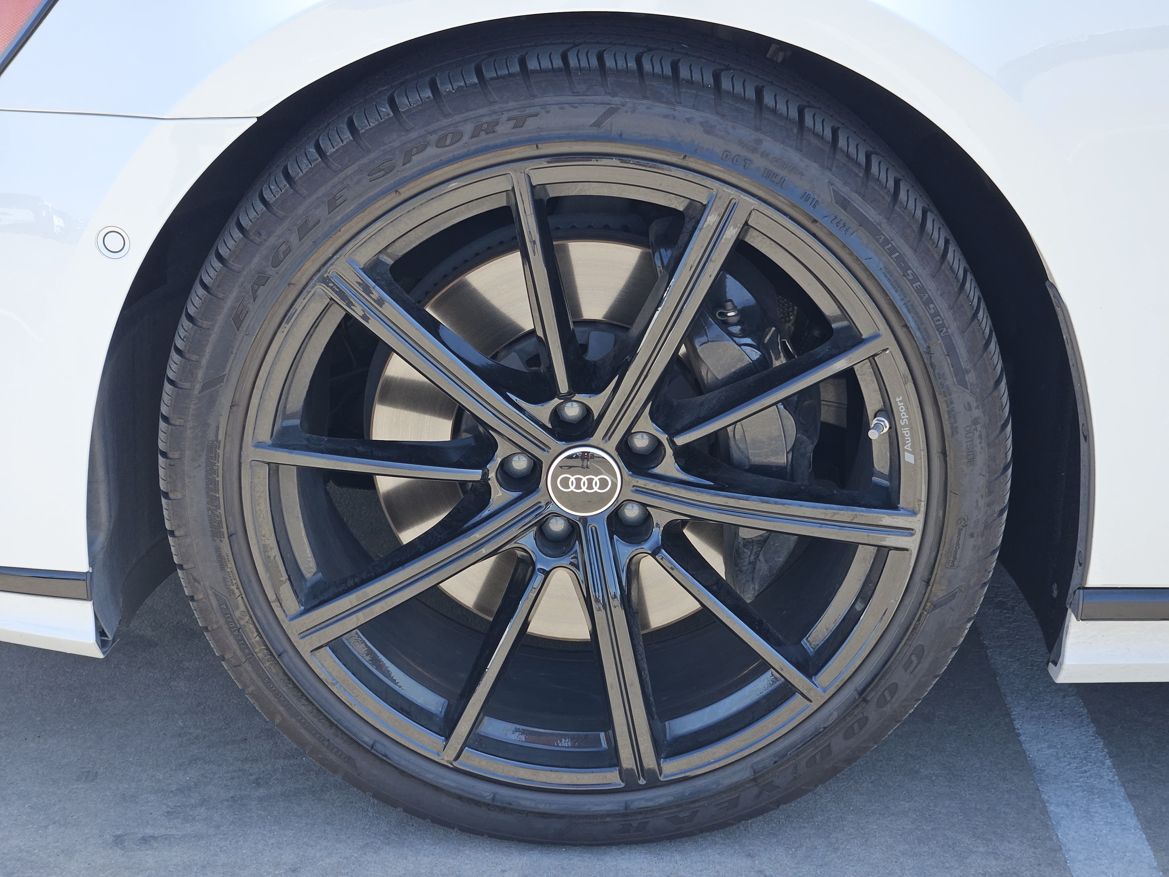 Used 2024 Audi A8 L 3.0T AWD/4WD image 14