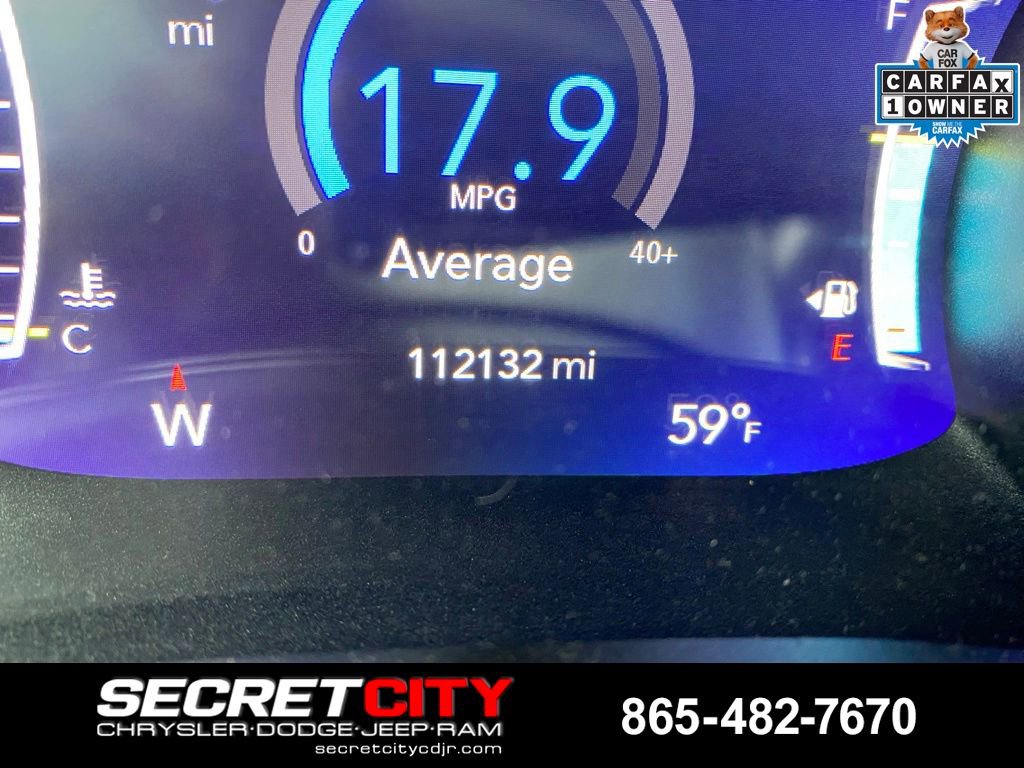 Used 2017 Chrysler Pacifica Touring-L Plus w/ Tire & Wheel Group FWD image 14