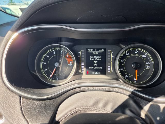 Used 2021 Jeep Cherokee Latitude Lux w/ Sun & Sound Group AWD/4WD image 4