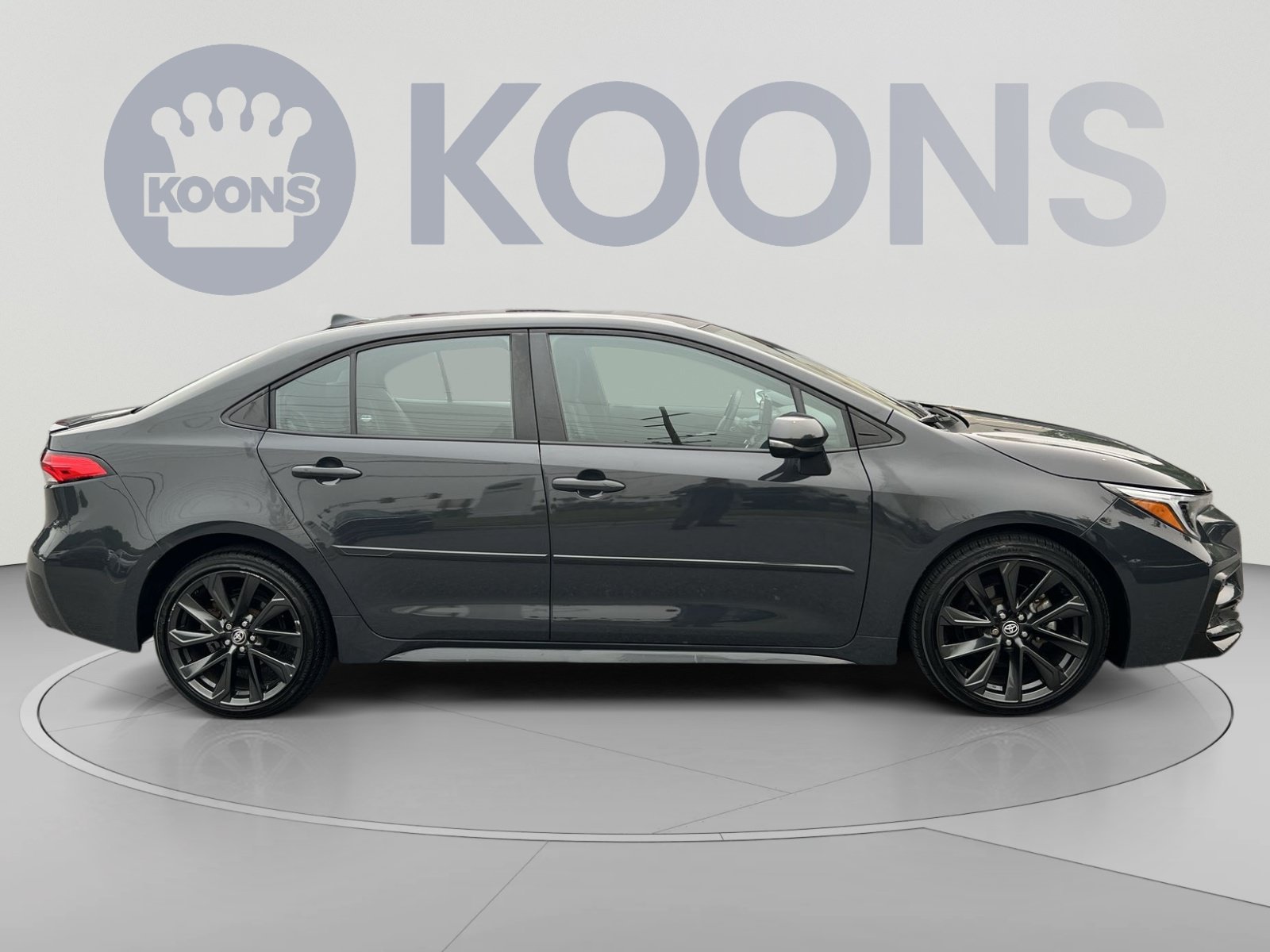 Used 2023 Toyota Corolla SE FWD image 8