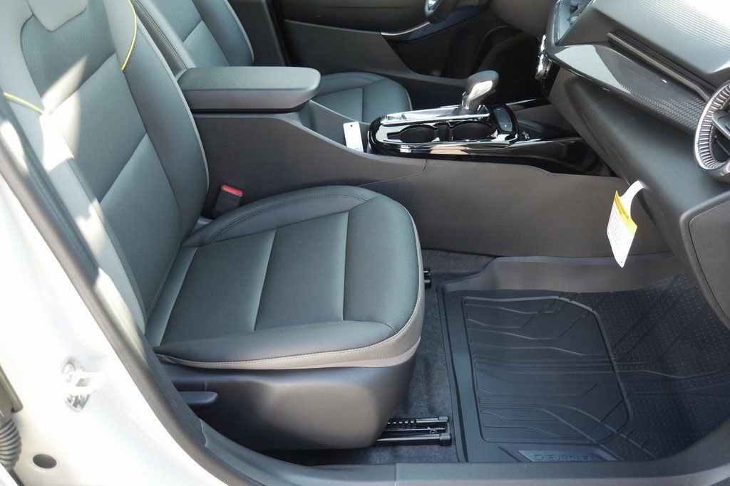 New 2026 Chevrolet Trax ACTIV w/ Sunroof Package image 21