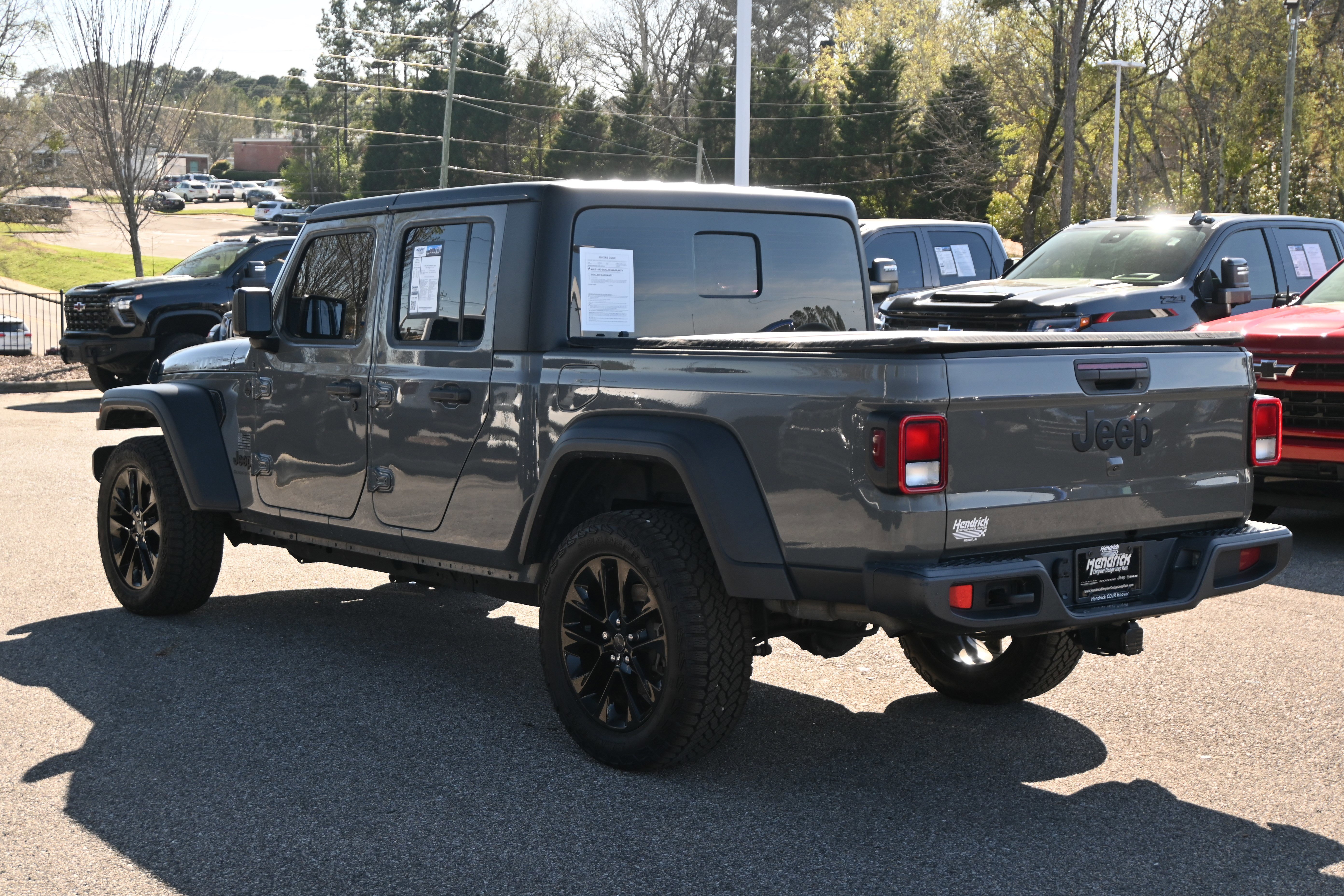 Used 2023 Jeep Gladiator Sport w/ Trailer Tow Package image 11