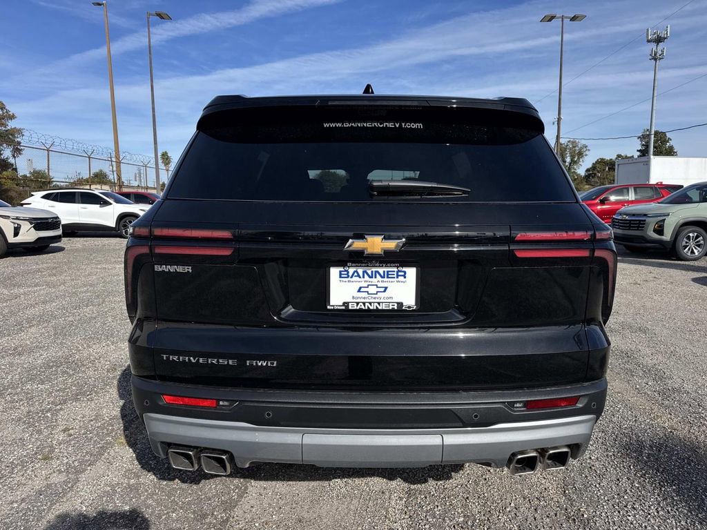 New 2026 Chevrolet Traverse LT w/ Driver Confidence Package image 6