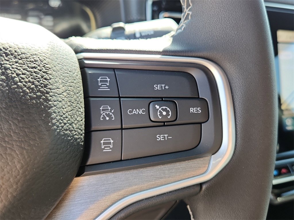 New 2025 Jeep Wagoneer L Series II w/ Convenience Group I image 23